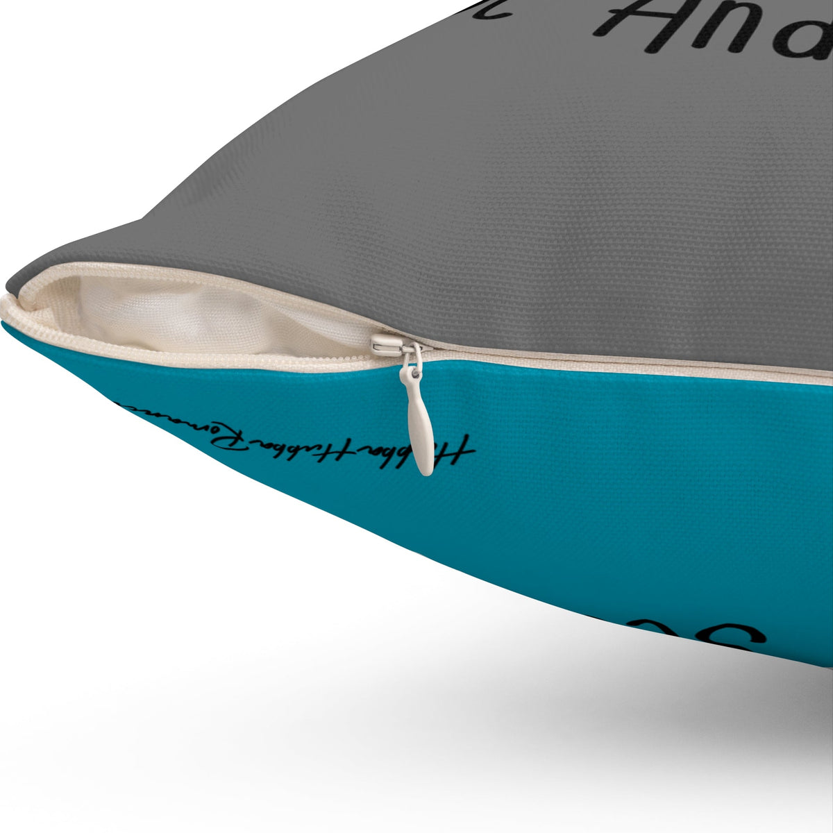 This image shows a close up of the hidden zipper.