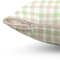 zipper detail as well as of the front and back, different but complimetary,  plaids